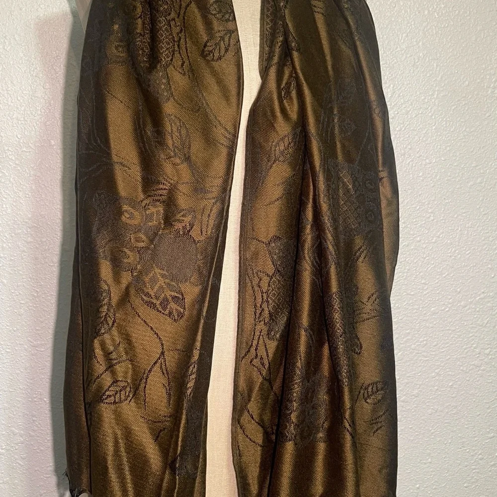 I love Jerusalem cashmere Brown Fringe Scarf